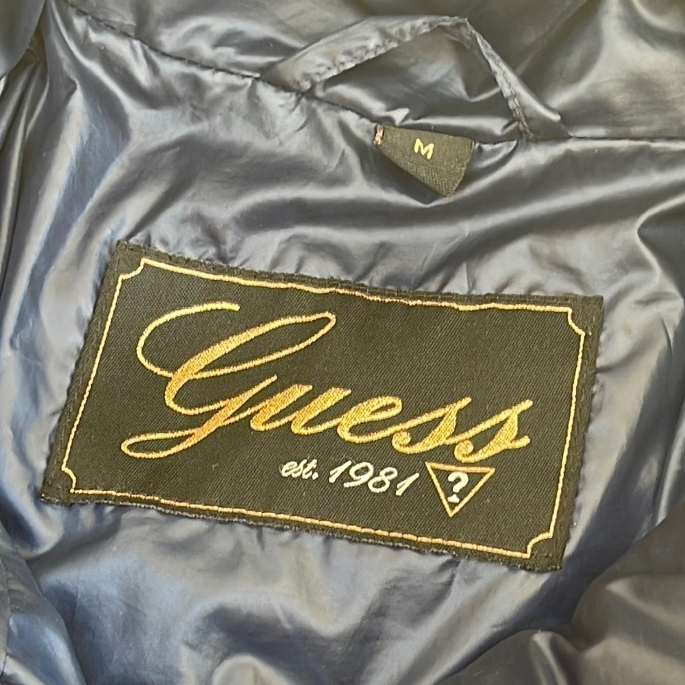 🆕 GUESS Puff Jacket Size M - Picture 5 of 5